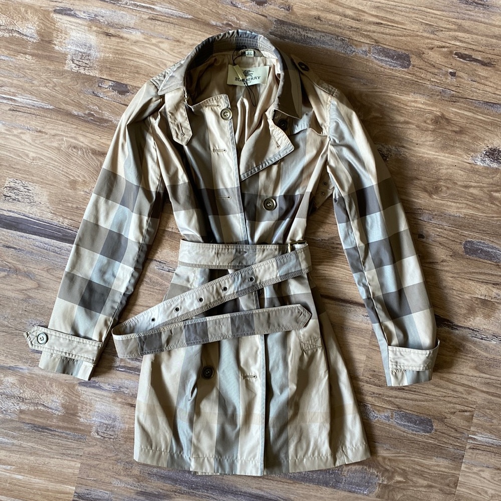 Burberry Beige Plaid Trench Coat - Classic Women's Jacket